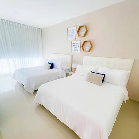 Apartment With A Ocean View And Direct Acces To